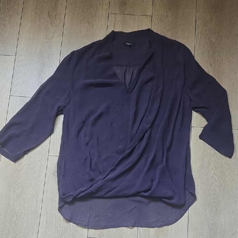 Aritzia Babaton Beau Silk Blouse Sz L